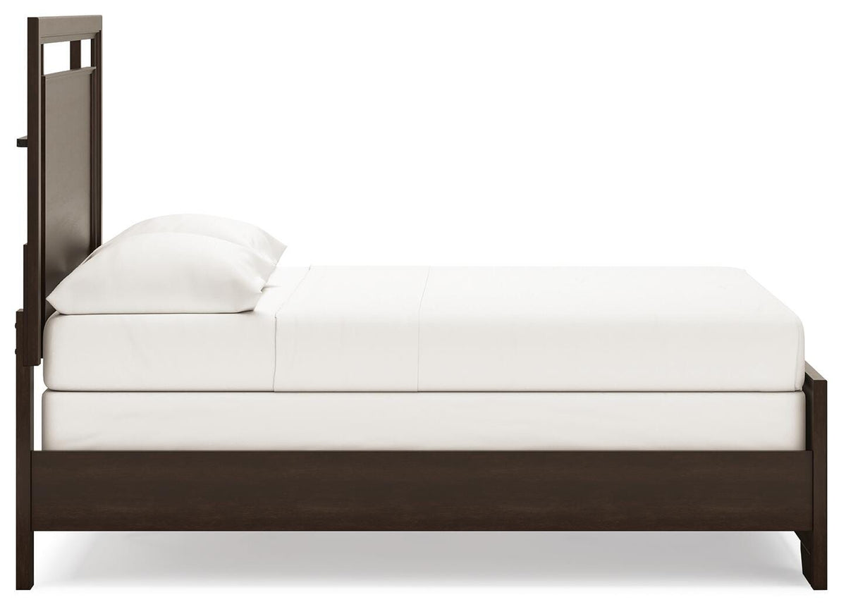 Covetown Bedroom Sets - B441B5, B441B13, B441B16 - product view or room setting; complete kit and included component views (supplier image 63)