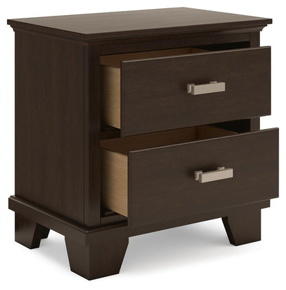 Covetown Bedroom Sets - B441B12, B441B14, B441B13, B441B15, B441B16, B441B17, B441B18 - product view or room setting; complete kit and included component views (supplier image 52)