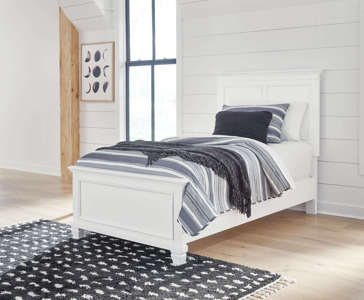 Fortman Bedroom Sets - B680B7, B680B29 - product view or room setting; complete kit and included component views (supplier image 91)
