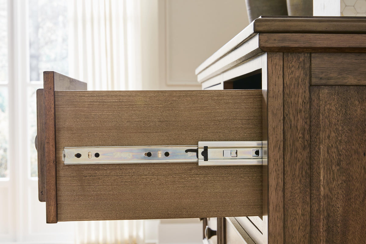 Sturlayne Dresser and Mirror - B787B1 - finish or detail (supplier image 6)