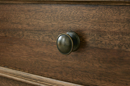 Sturlayne Chest of Drawers - B787-46 - finish or detail (supplier image 6)