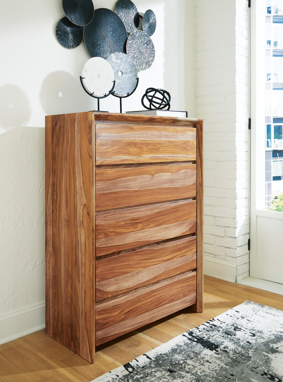 Dressonni Chest of Drawers - B790-46 - product view or room setting; only chest included (supplier image 2)