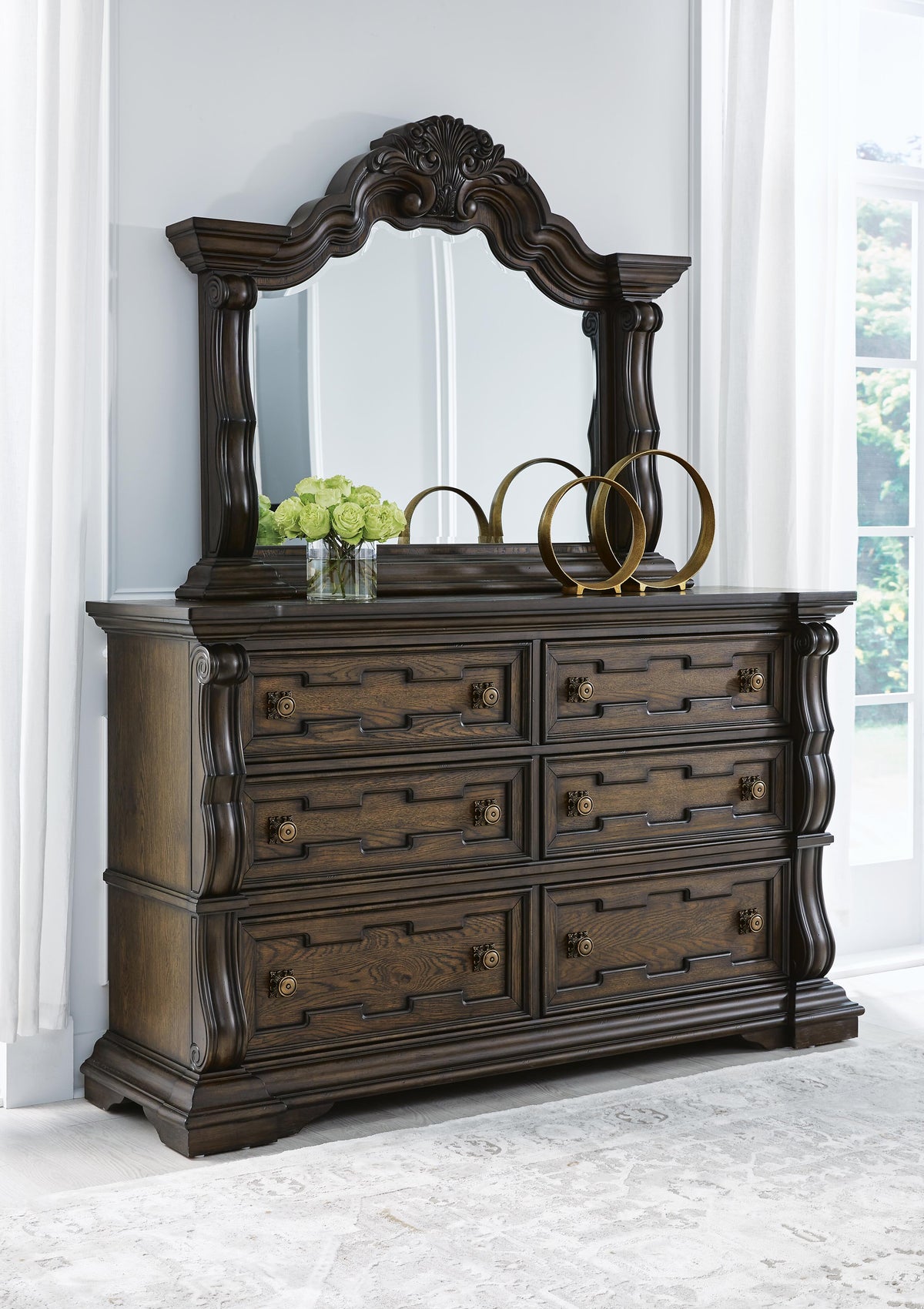 Maylee Bedroom Sets - B947B6, B947B7, B947B3, B947B13, B947B16, B947B15, B947B18, B947B17, B947B9, B947B22 - product view or room setting; complete kit and included component views (supplier image 8)
