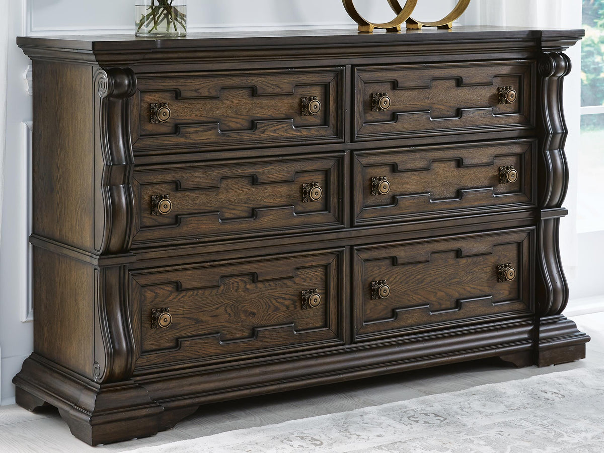 Maylee Bedroom Sets - B947B6, B947B7, B947B3, B947B13, B947B12, B947B14, B947B16, B947B15, B947B18, B947B17, B947B9, B947B20, B947B23, B947B22 - product view or room setting; complete kit and included component views (supplier image 27)