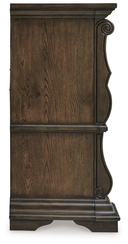 Maylee Bedroom Sets - B947B6, B947B7, B947B3, B947B13, B947B12, B947B14, B947B16, B947B15, B947B18, B947B17, B947B9, B947B20, B947B23, B947B22 - product view or room setting; complete kit and included component views (supplier image 18)