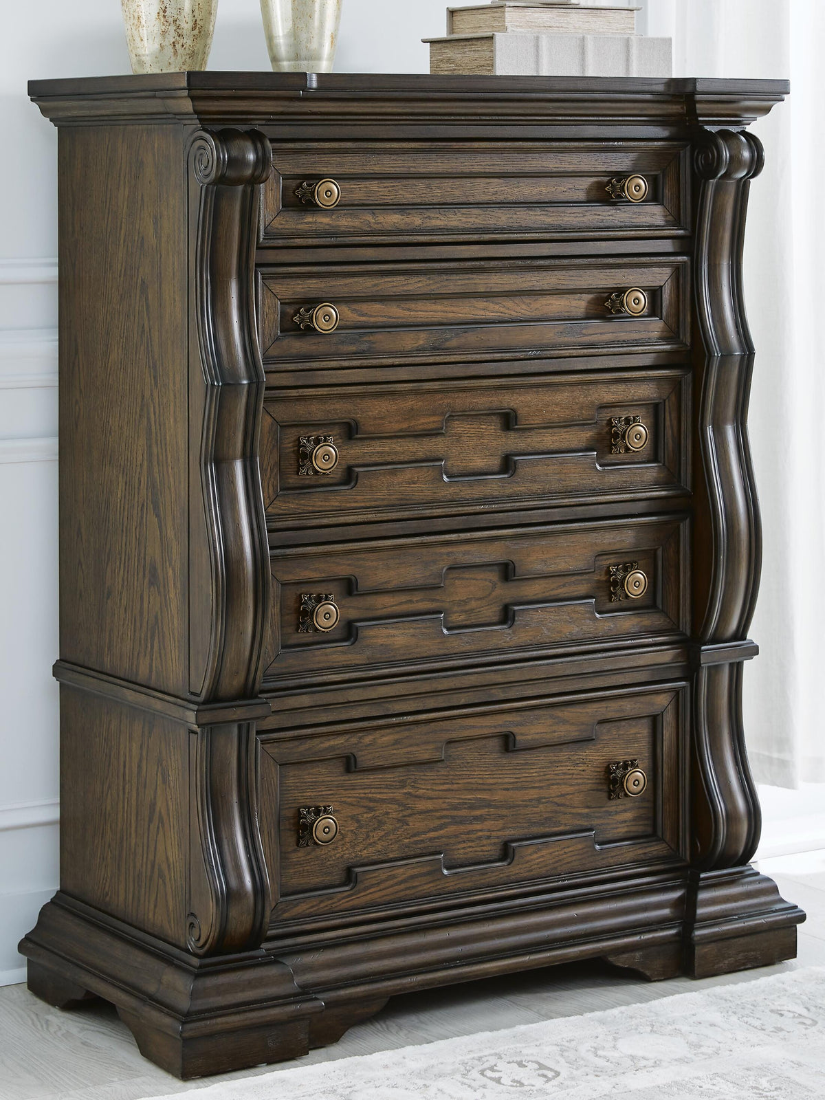 Maylee Bedroom Sets - B947B13, B947B12, B947B16, B947B19, B947B22 - product view or room setting; complete kit and included component views (supplier image 70)