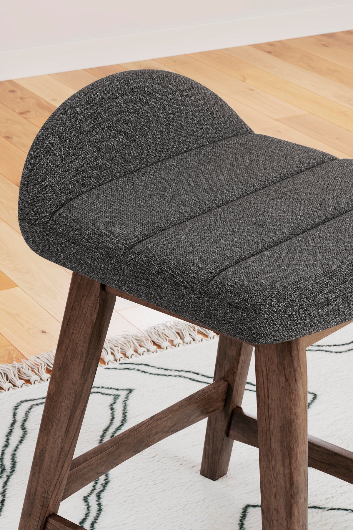 Lyncott Bar Stools (Set of 2) - D615-224X2 - finish or detail (supplier image 23)