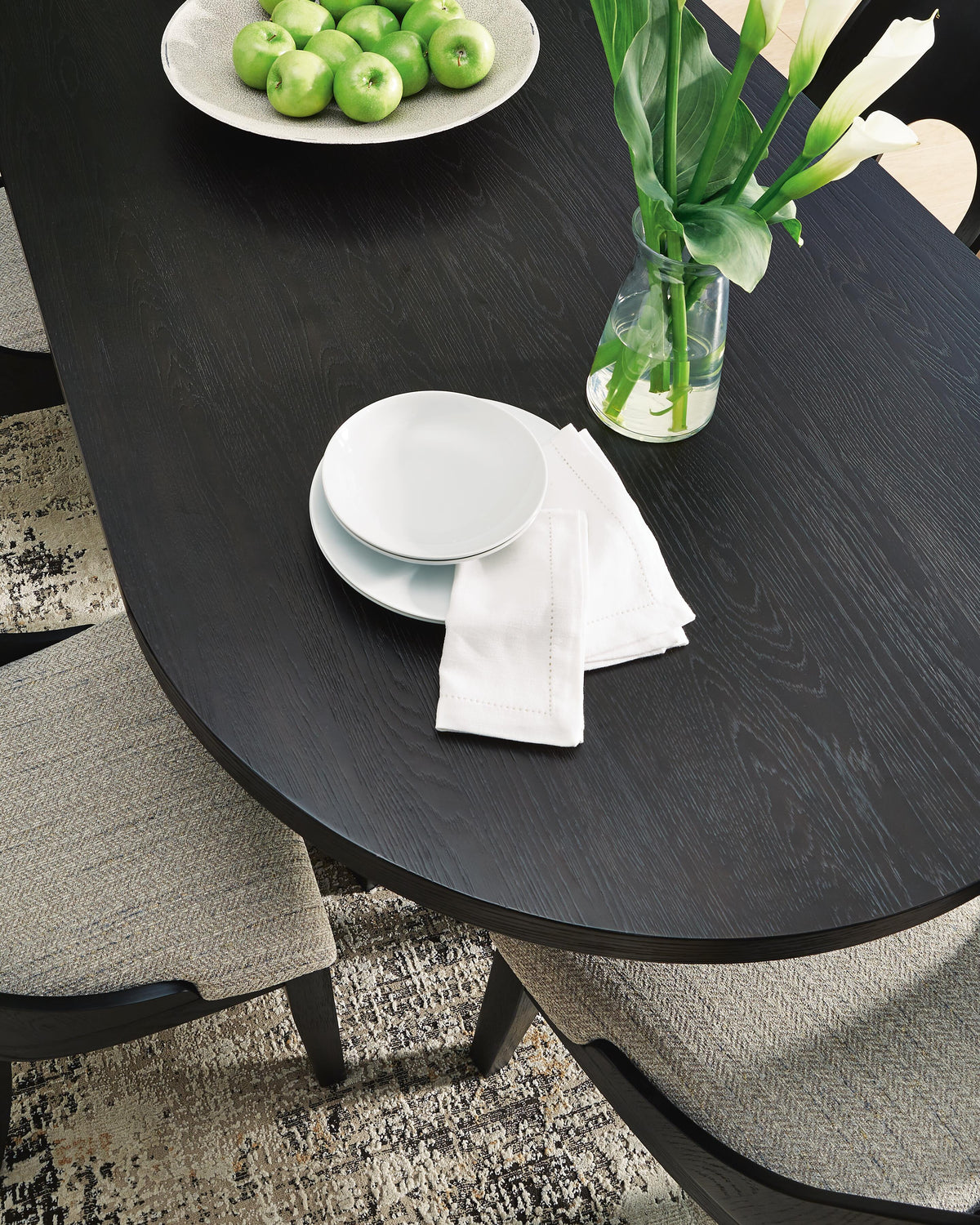 Rowanbeck Dining Table - D821-25 - finish or detail (supplier image 6)