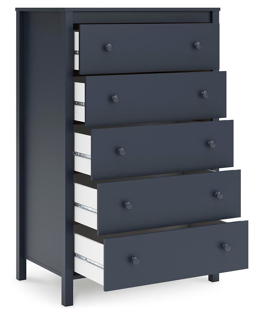 Simmenfort Chest of Drawers - EB1528-245 - product view or room setting; only chest included (supplier image 4)