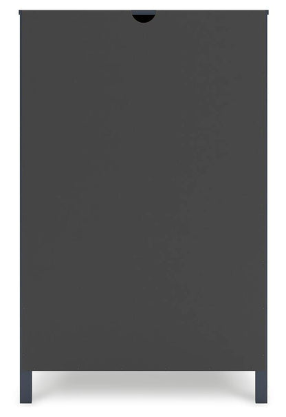 Simmenfort Chest of Drawers - EB1528-245 - product view or room setting; only chest included (supplier image 5)