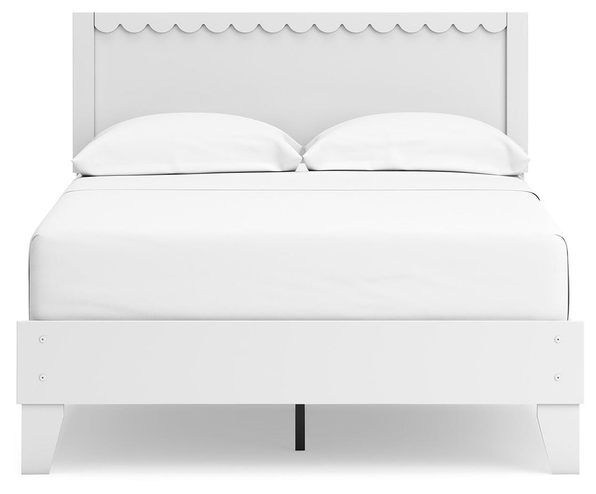 Hallityn Panel Platform Bed