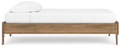 Deanlow Platform Bed