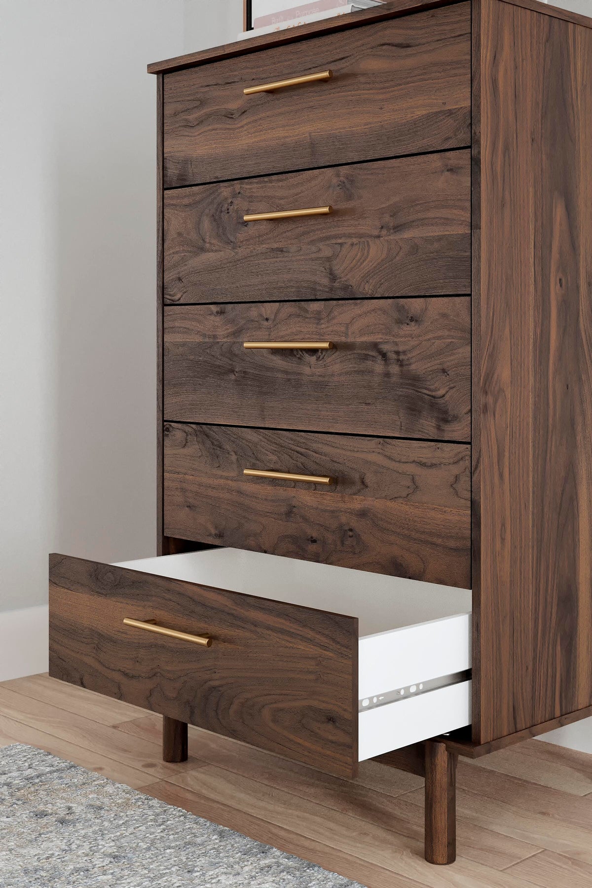 Calverson Chest of Drawers - EB3660-245 - finish or detail (supplier image 9)
