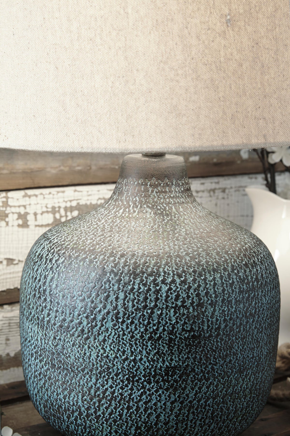 Malthace Table Lamps (Set of 2) - L207304X2 - finish or detail (supplier image 5)