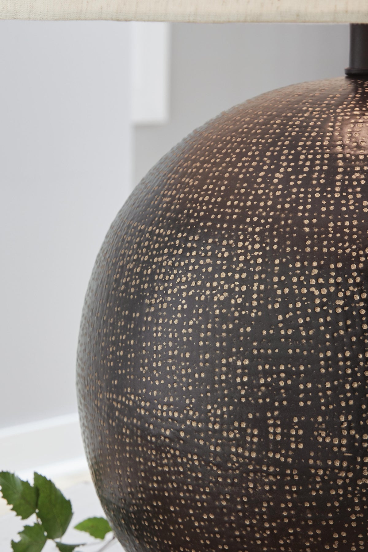 Hambell Table Lamp - L207434 - finish or detail (supplier image 4)