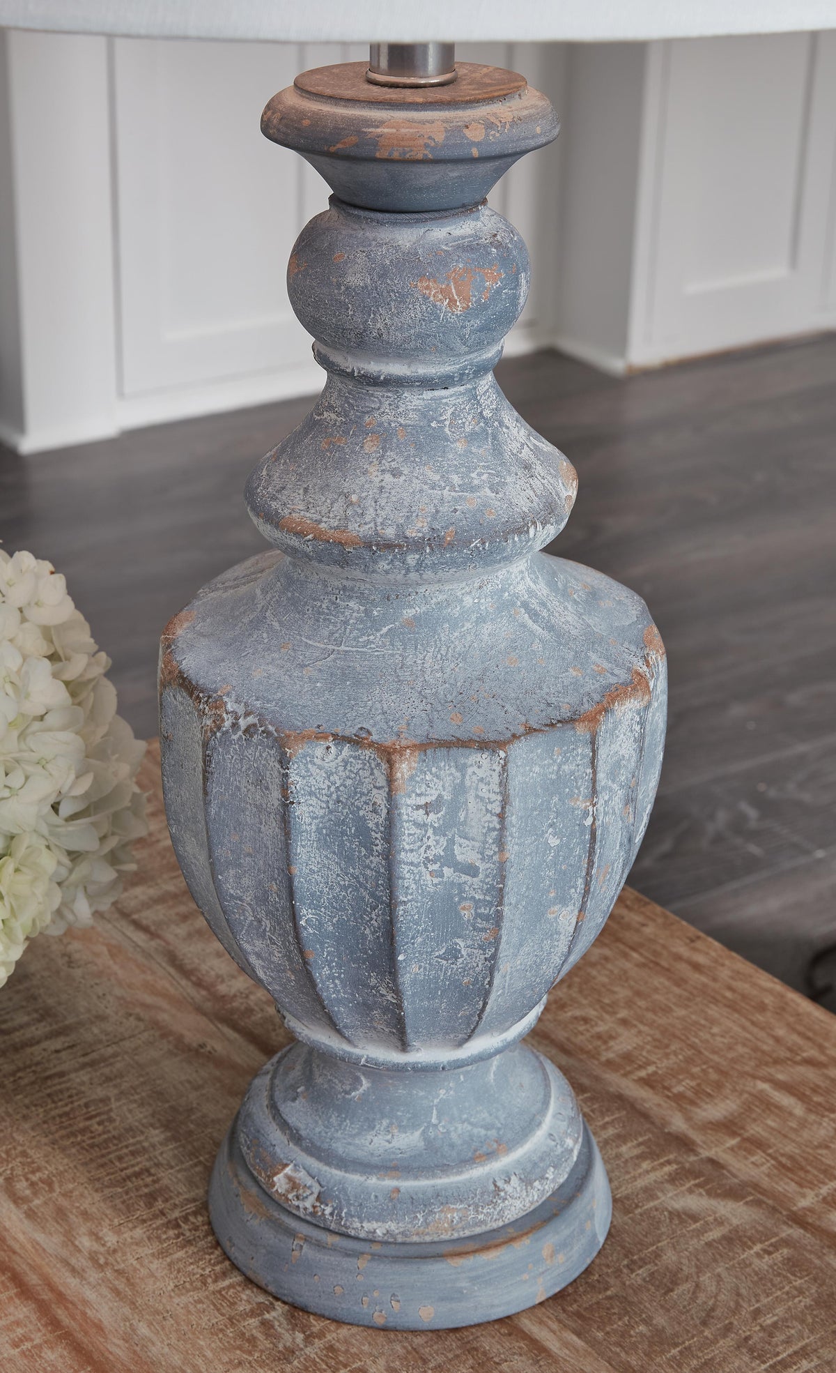 Cylerick Table Lamp - L235714 - finish or detail (supplier image 4)