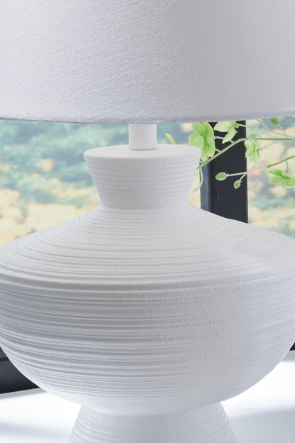 Harelwood Table Lamp - L235934 - finish or detail (supplier image 3)