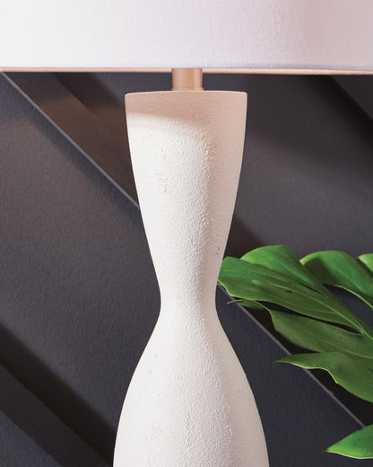 Davinford Table Lamp - L236004 - finish or detail (supplier image 3)