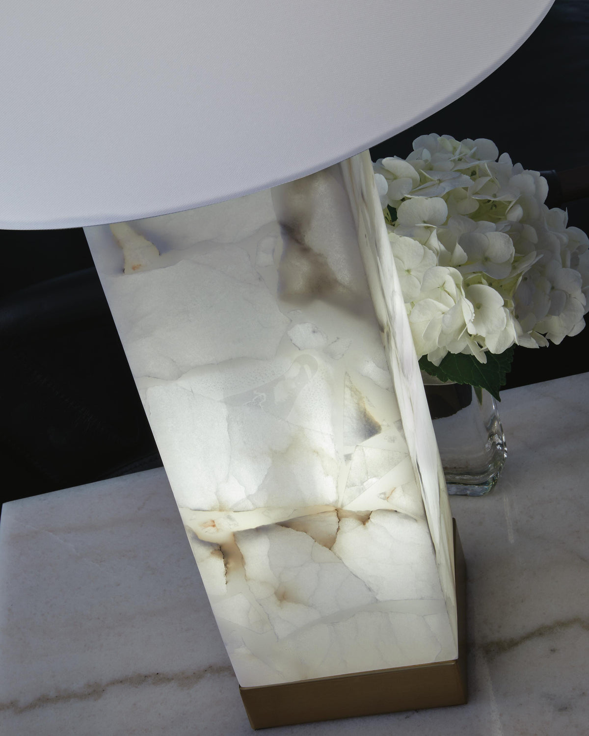 Linderfield Table Lamp - L429094 - finish or detail (supplier image 3)