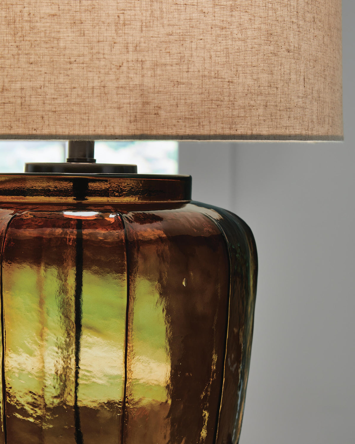 Bainmore Table Lamp - L430914 - finish or detail (supplier image 3)