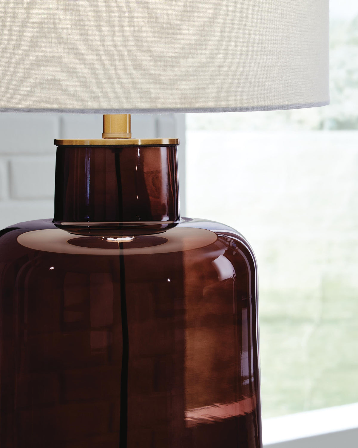 Mette Table Lamp - L430924 - finish or detail (supplier image 3)