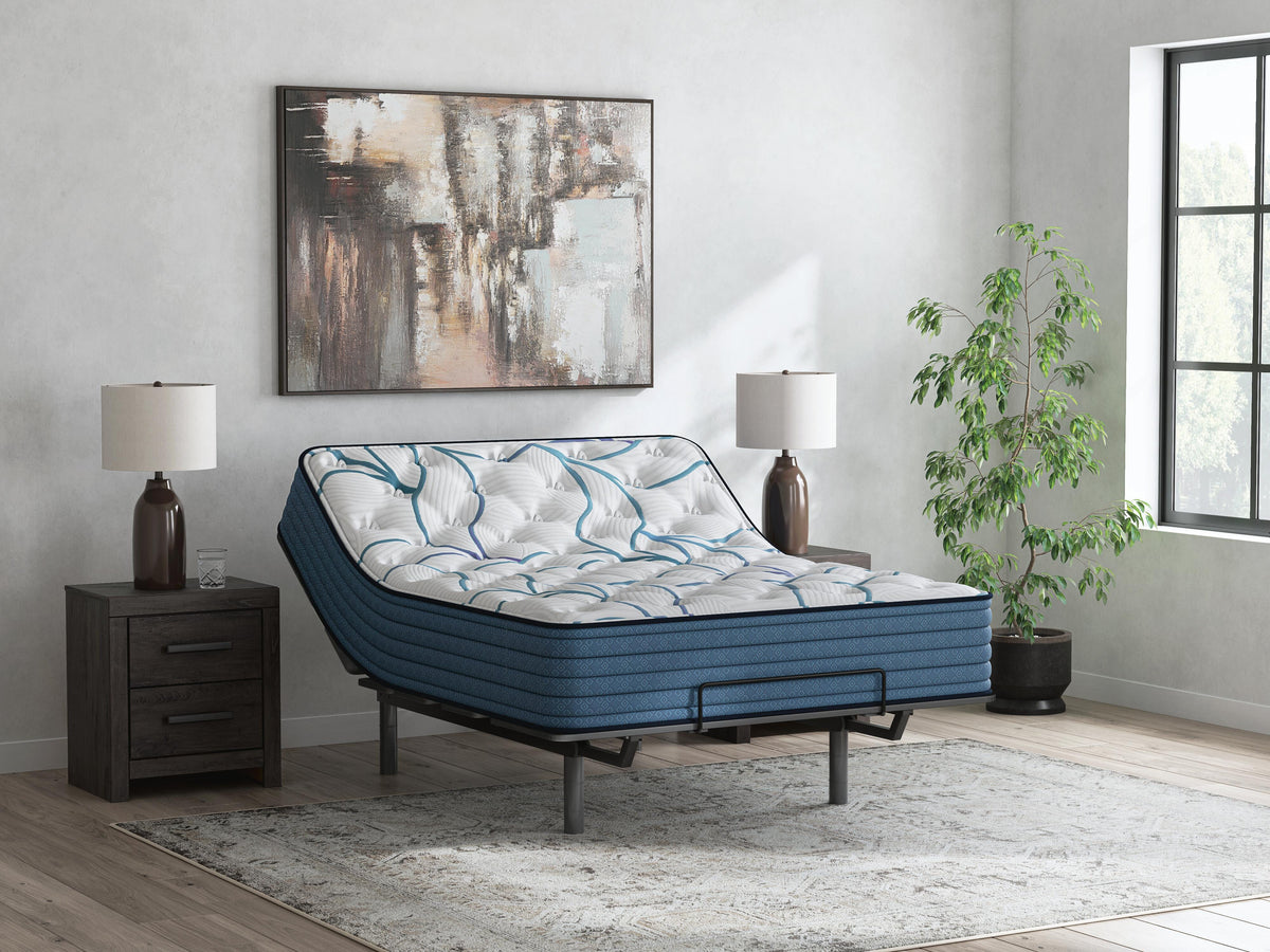 Limited Edition Plush 3.0 Mattress - M45151, M45121, M45171, M45141, M45131, M45111 - product view or room setting; only hybrid mattresse included (supplier image 12)