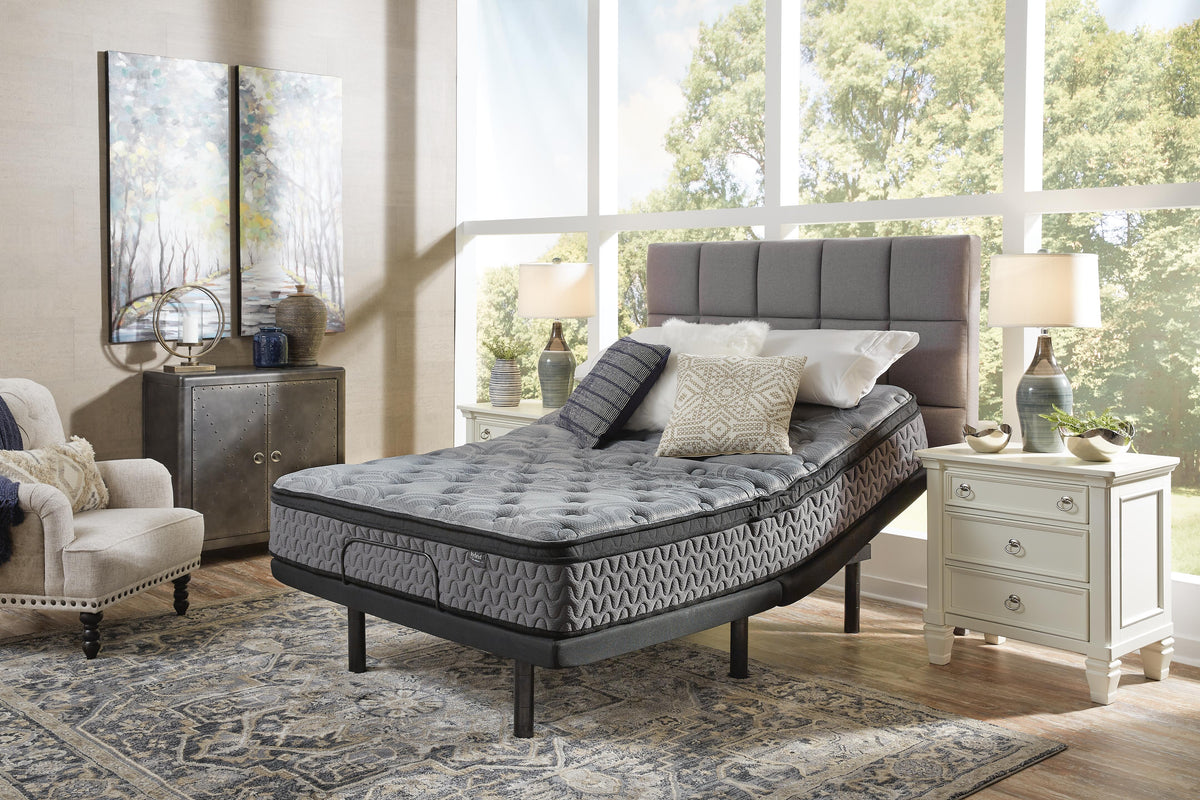 Augusta2 Mattress - M52531, M52541 - product view or room setting; only innerspring mattresse included (supplier image 7)