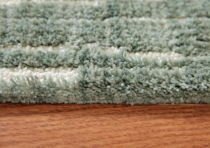 Cayworth Area Rug - R407091, R407092 - finish or detail (supplier image 3)