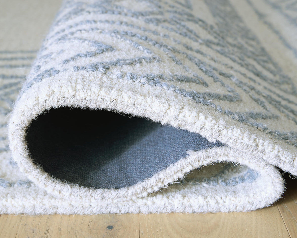 Azelhurst Area Rug - R407851, R407852 - finish or detail (supplier image 4)