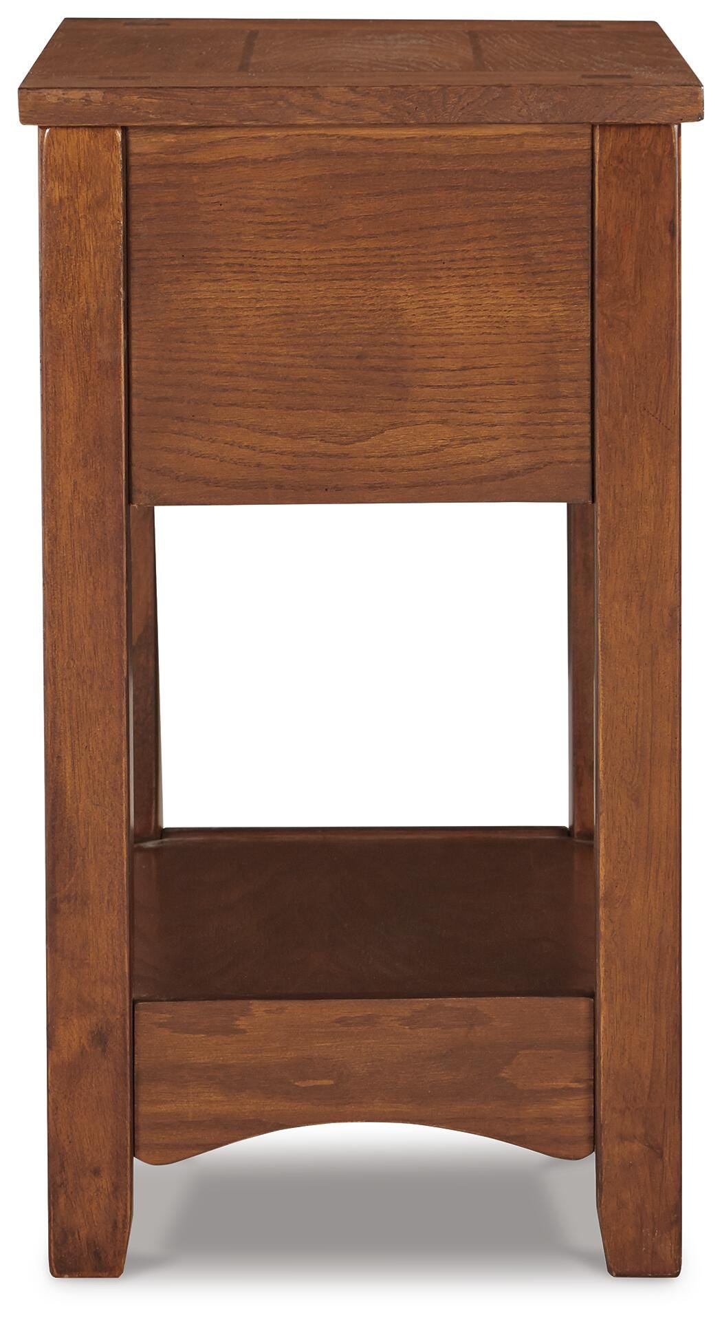 Breegin Chairside End Table - T007-319 - product view or room setting; only end table included (supplier image 19)