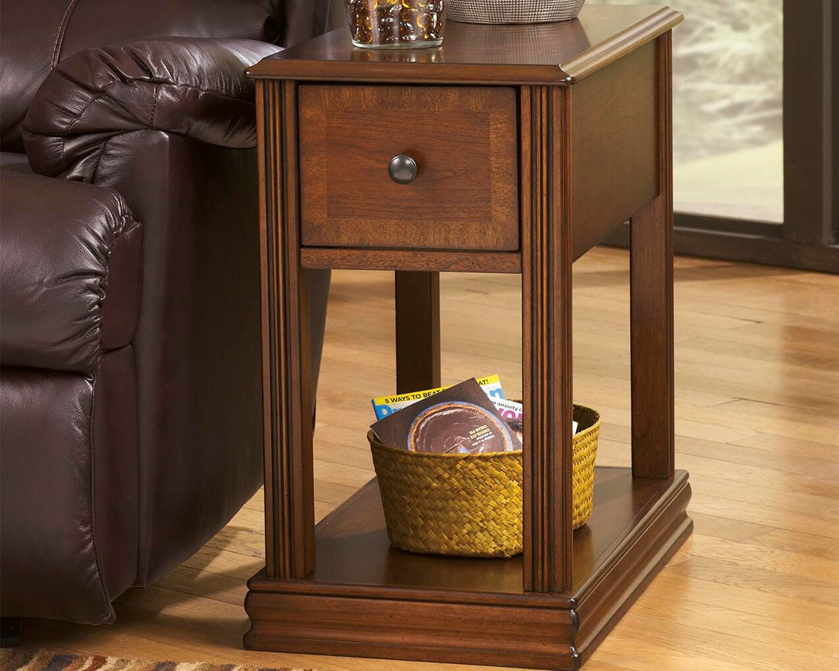 Breegin Chairside End Table - T007-527 - product view or room setting; only end table included (supplier image 2)