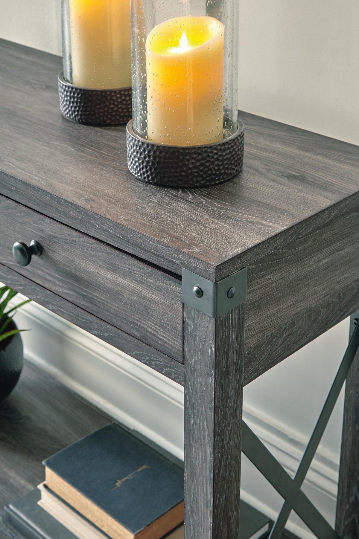 Freedan Sofa/Console Table - T175-4 - finish or detail (supplier image 7)