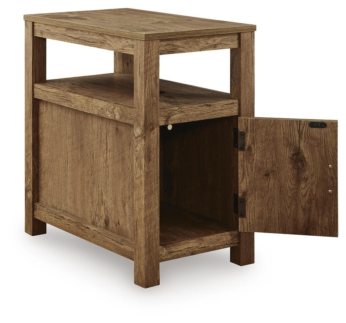 Fendenmore Chairside End Table - T190-117 - product view or room setting; only end table included (supplier image 12)