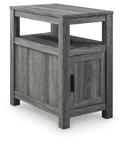 Fendenmore Chairside End Table - T190-317 - product view or room setting; only end table included (supplier image 1)