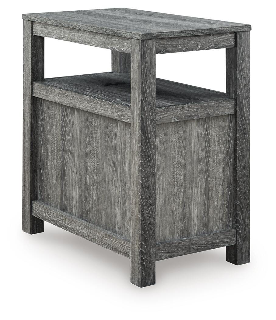 Fendenmore Chairside End Table - T190-317 - product view or room setting; only end table included (supplier image 6)