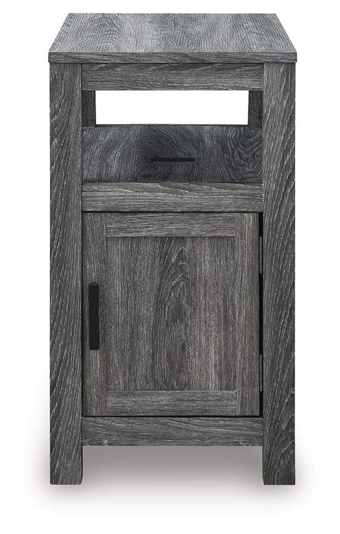 Fendenmore Chairside End Table - T190-317 - product view or room setting; only end table included (supplier image 4)