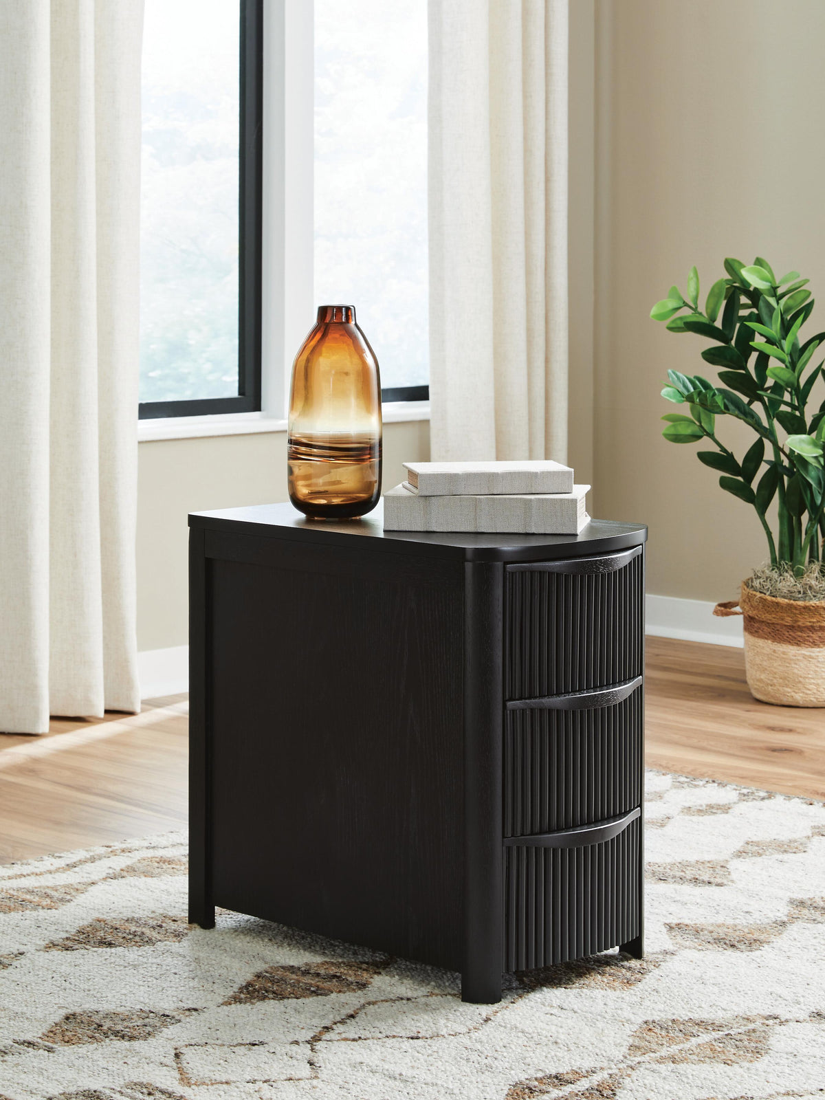 Camdill Chairside End Table - T208-117 - product view or room setting; only end table included (supplier image 2)