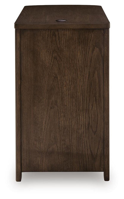 Camdill Chairside End Table - T208-217 - product view or room setting; only end table included (supplier image 15)