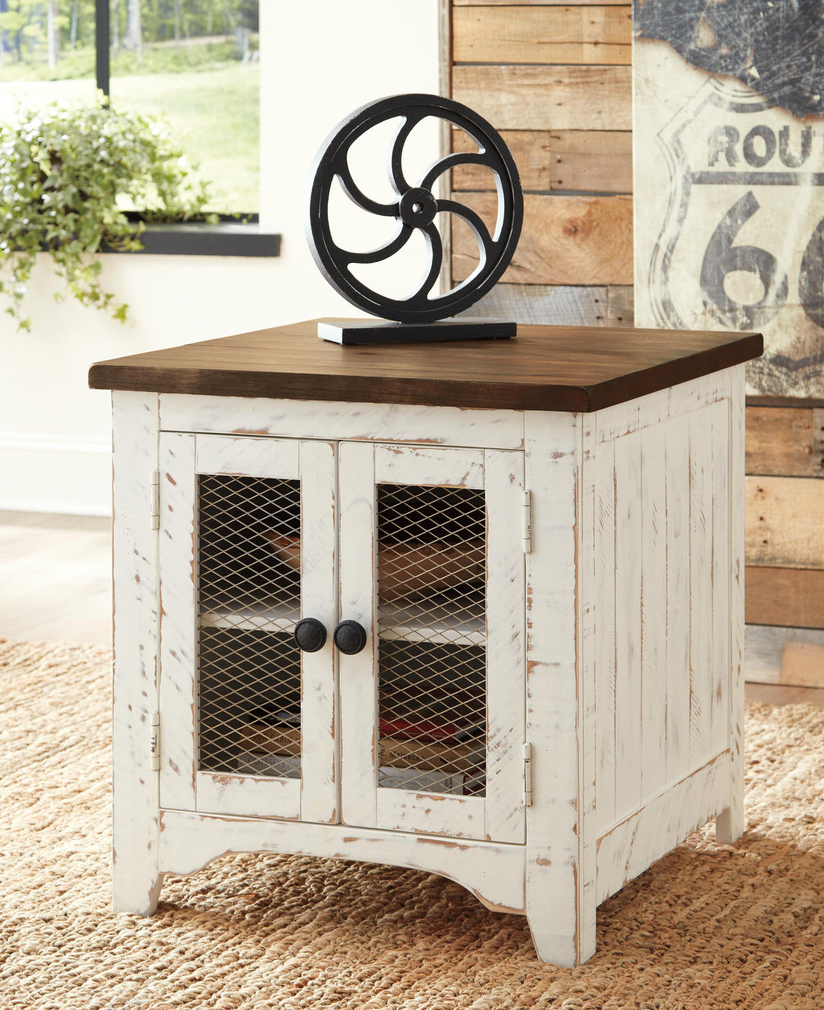 Wystfield Coffee Table Sets - T459T1, T459T3 - product view or room setting; complete kit and included component views (supplier image 26)