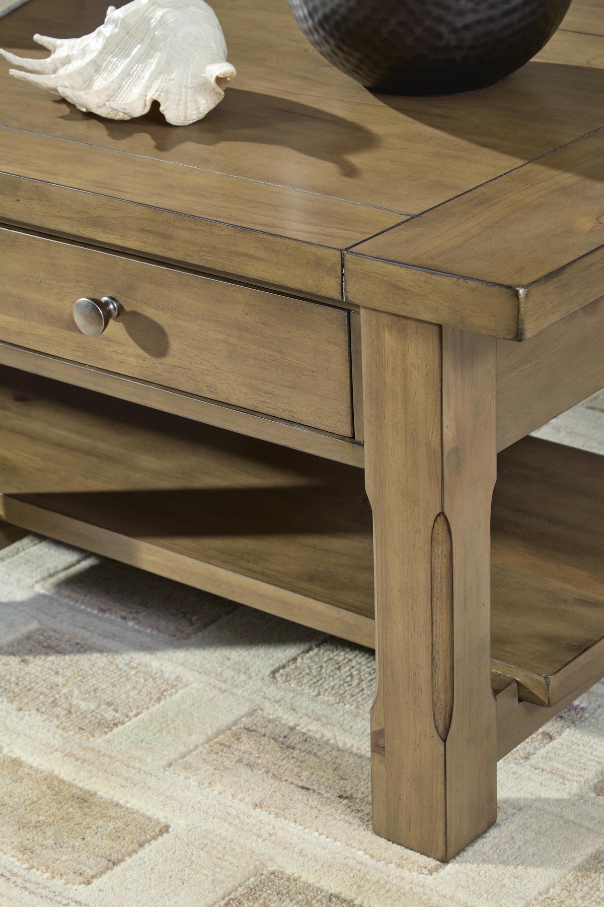 Vandenmore Coffee Table - T539-1 - finish or detail (supplier image 7)
