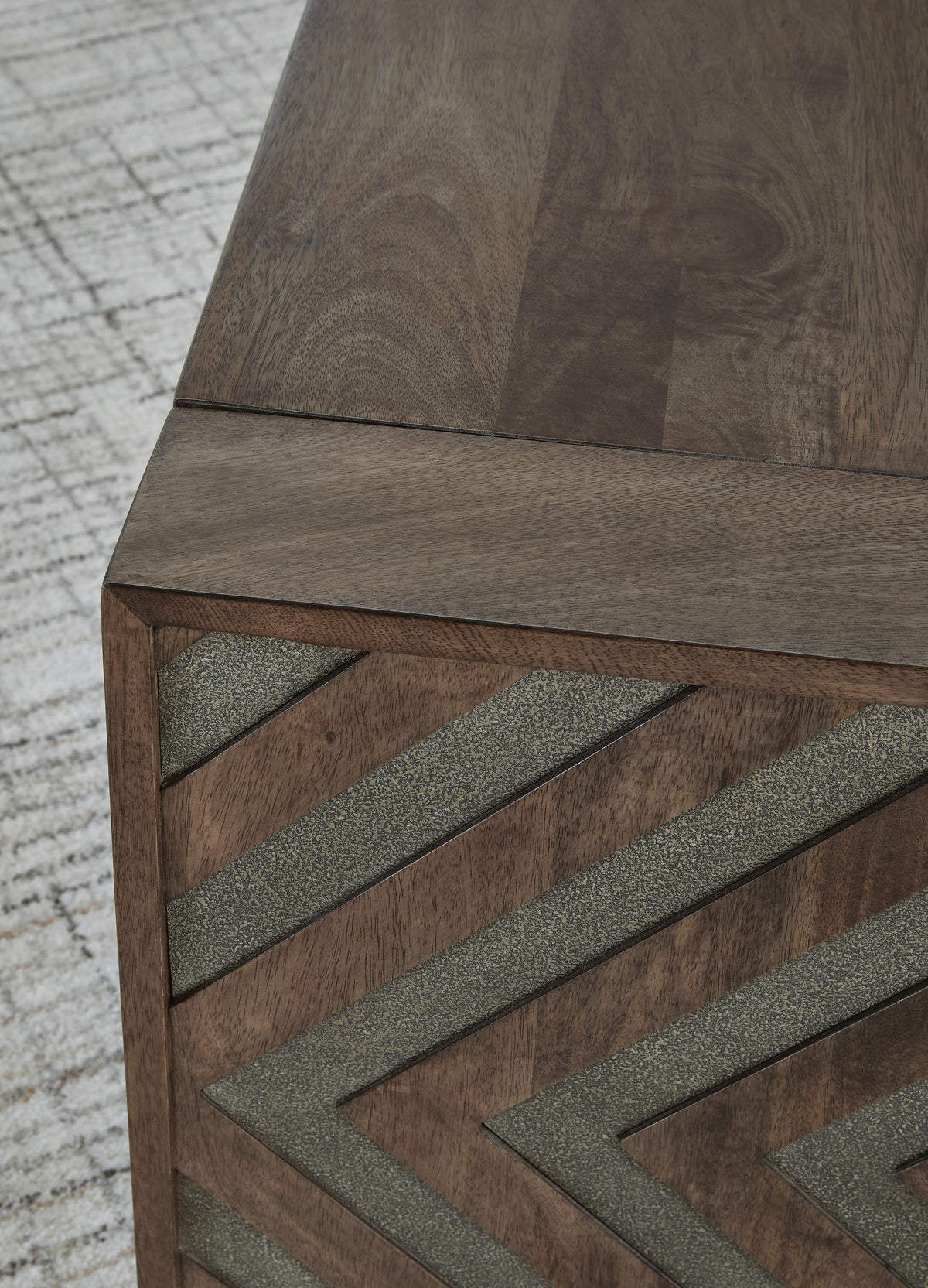 Dreggan Coffee Table - T567-1 - finish or detail (supplier image 5)