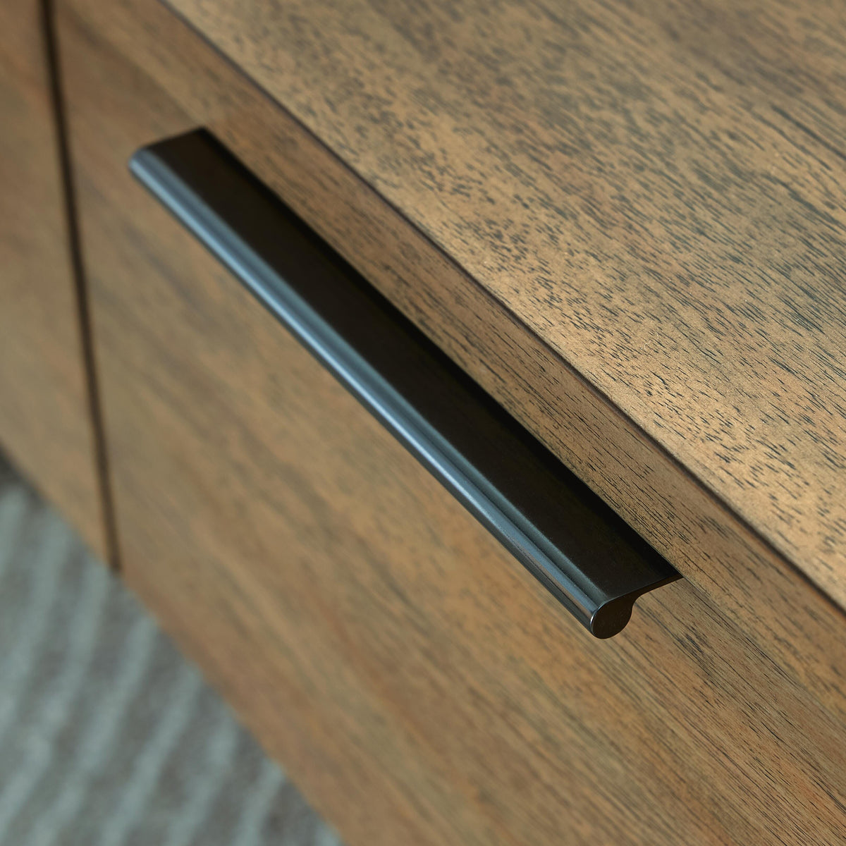 Montia Lift-Top Coffee Table - T602-00 - finish or detail (supplier image 8)