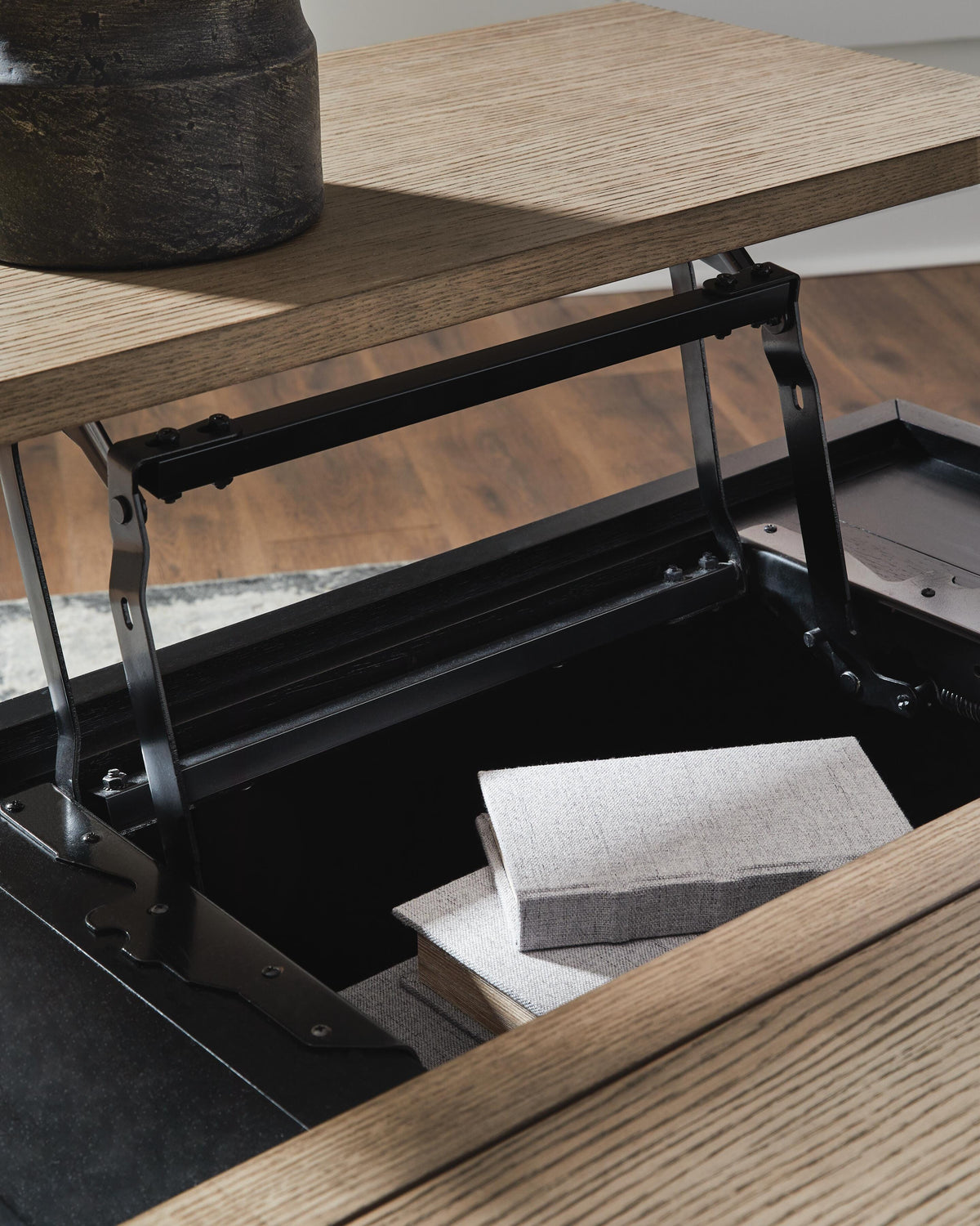 Rylandyn Lift-Top Coffee Table - T721-00 - finish or detail (supplier image 7)