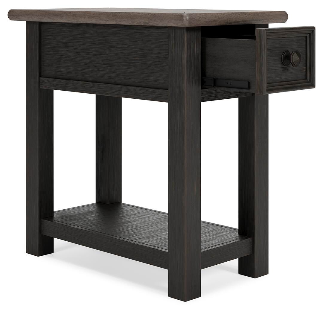 Tyler Creek Chairside End Table - T736-107 - product view or room setting; only end table included (supplier image 3)