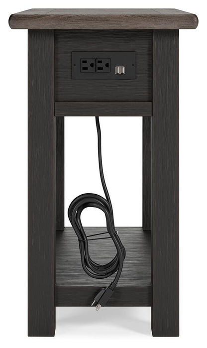 Tyler Creek Chairside End Table - T736-107 - product view or room setting; only end table included (supplier image 8)