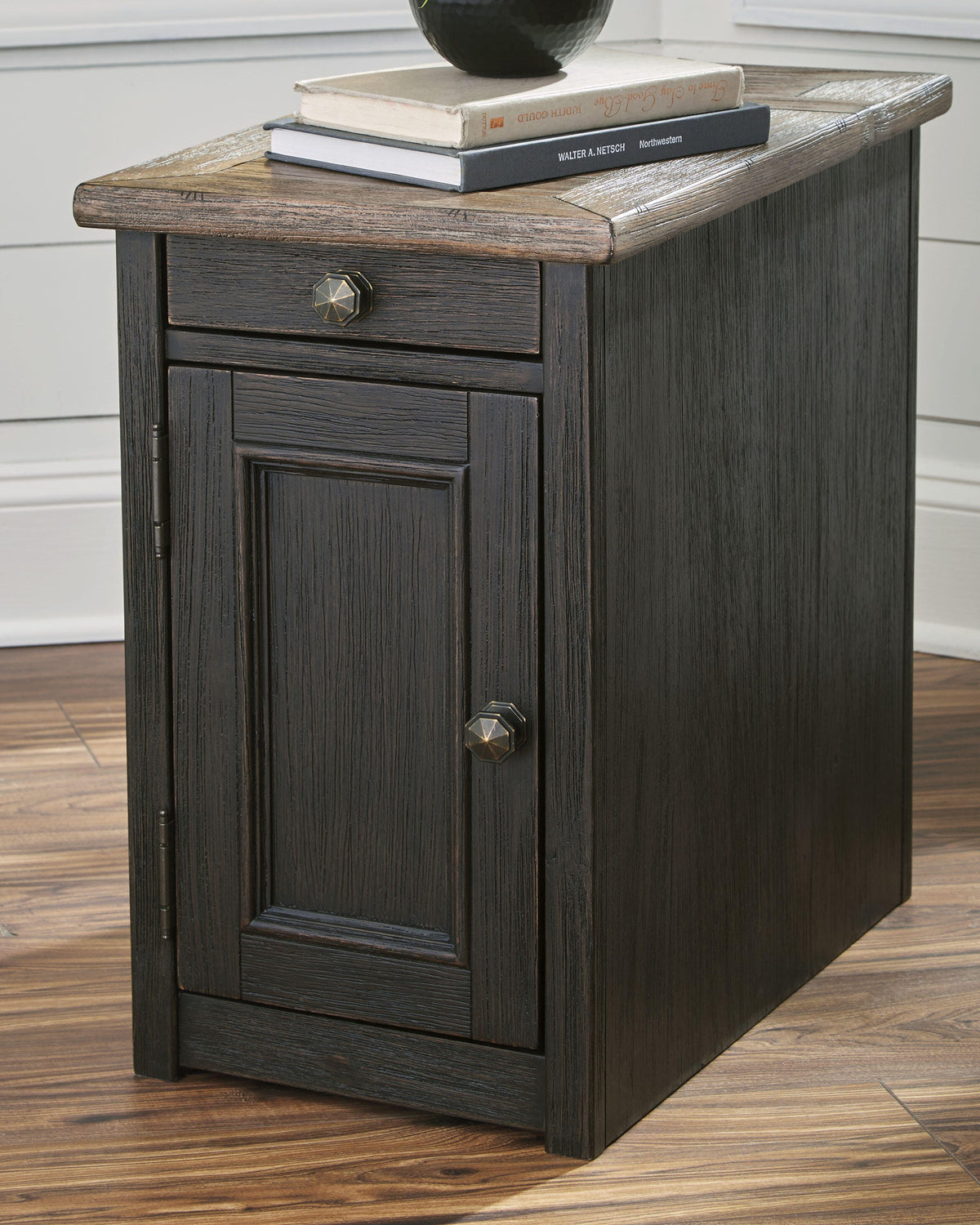 Tyler Creek Chairside End Table with USB Ports & Outlets - T736-7 - product view or room setting; only end table included (supplier image 2)