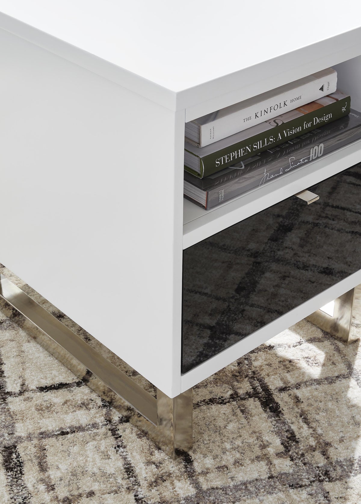 Gardoni Chairside End Table - T756-7 - finish or detail (supplier image 9)