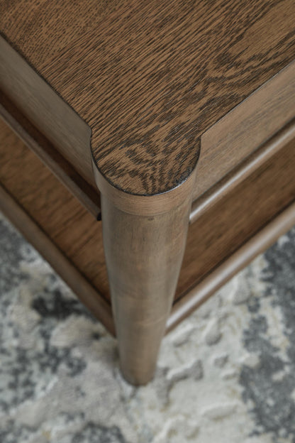 Roanhowe End Table - T769-3 - finish or detail (supplier image 6)