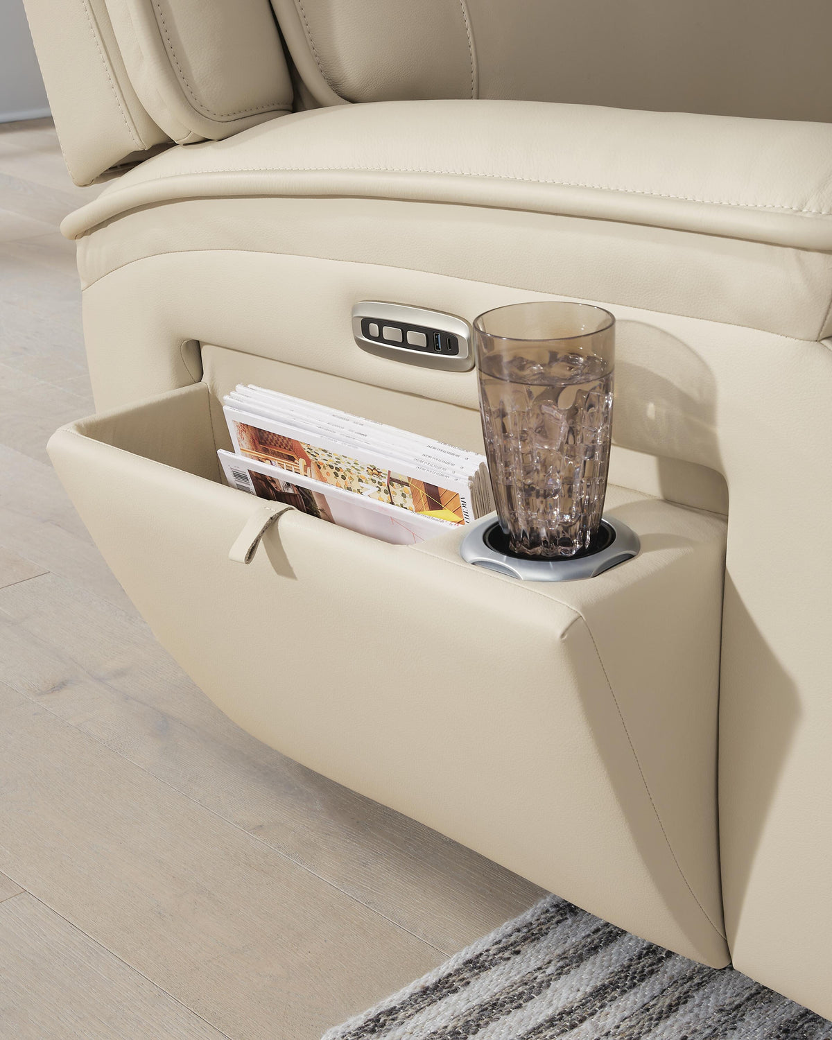 Double Deal Sectional - U13001S1, U13001S2, U13001S5, U13001S3, U13001S4 - finish or detail (supplier image 4)