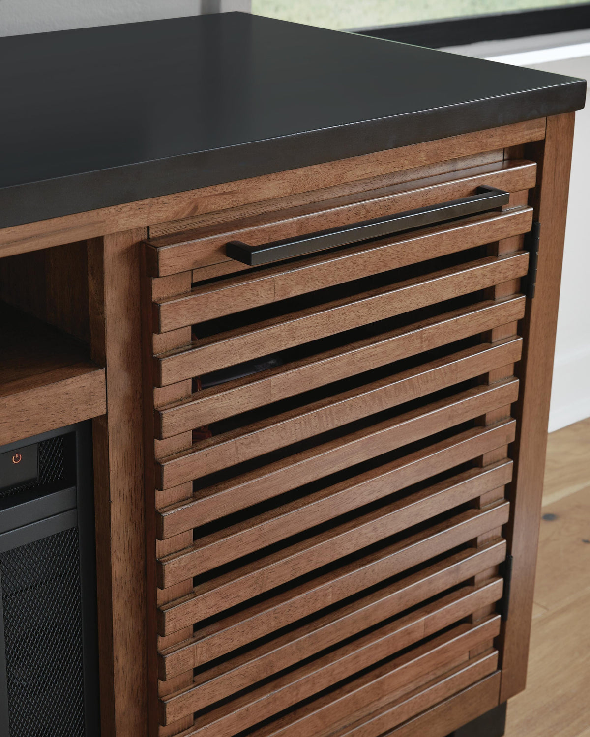 Kallari 84" TV Stand - W737-78 - finish or detail (supplier image 7)
